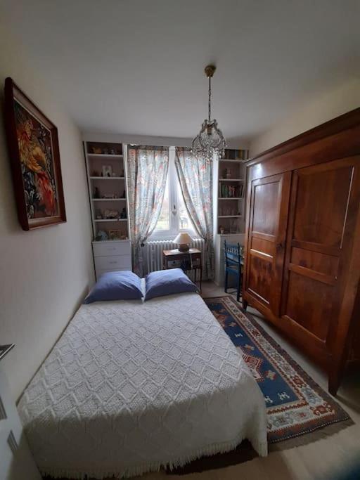 Les Abelias Bed & Breakfast Hauterive  Bagian luar foto