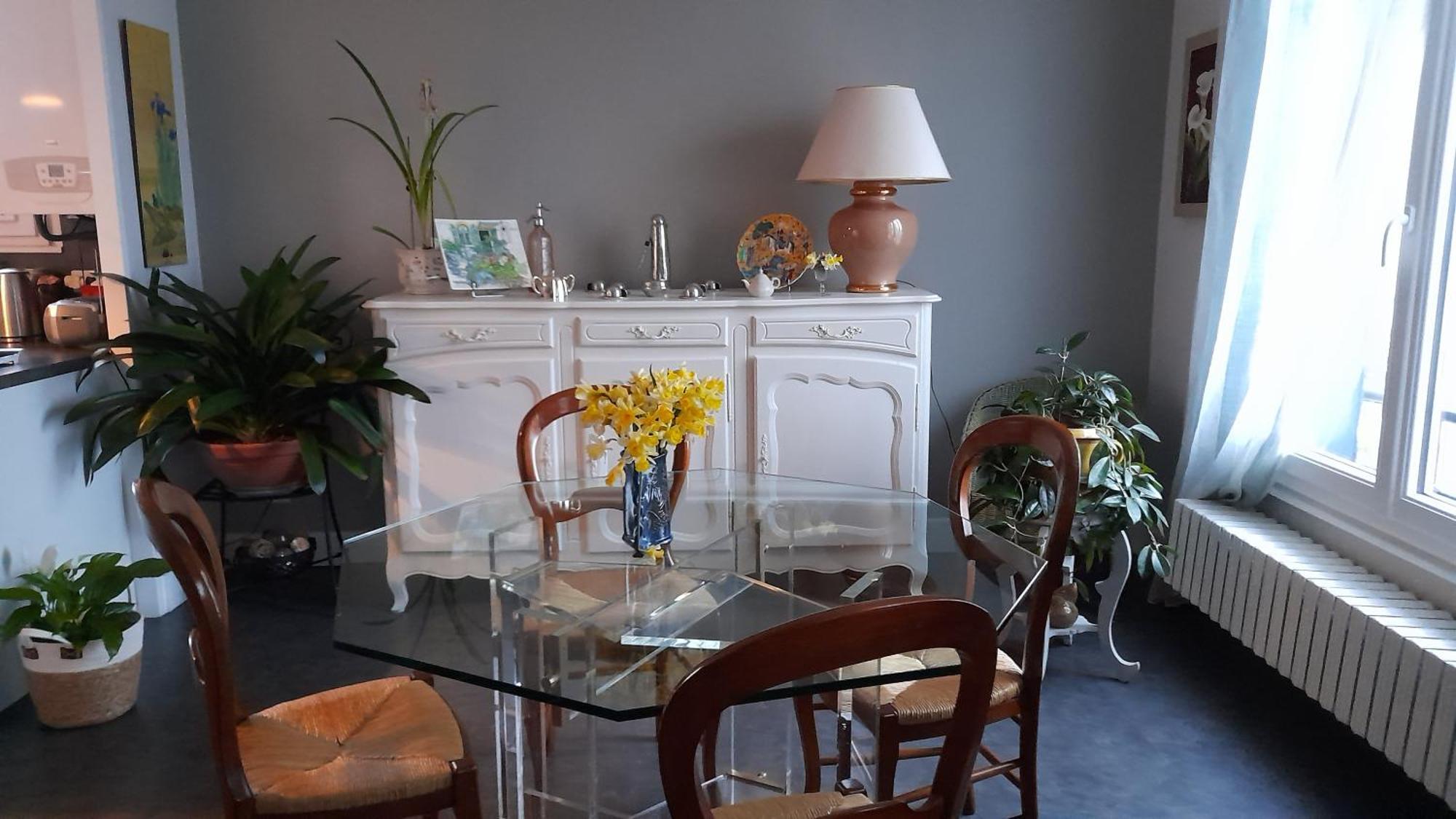 Les Abelias Bed & Breakfast Hauterive  Bagian luar foto